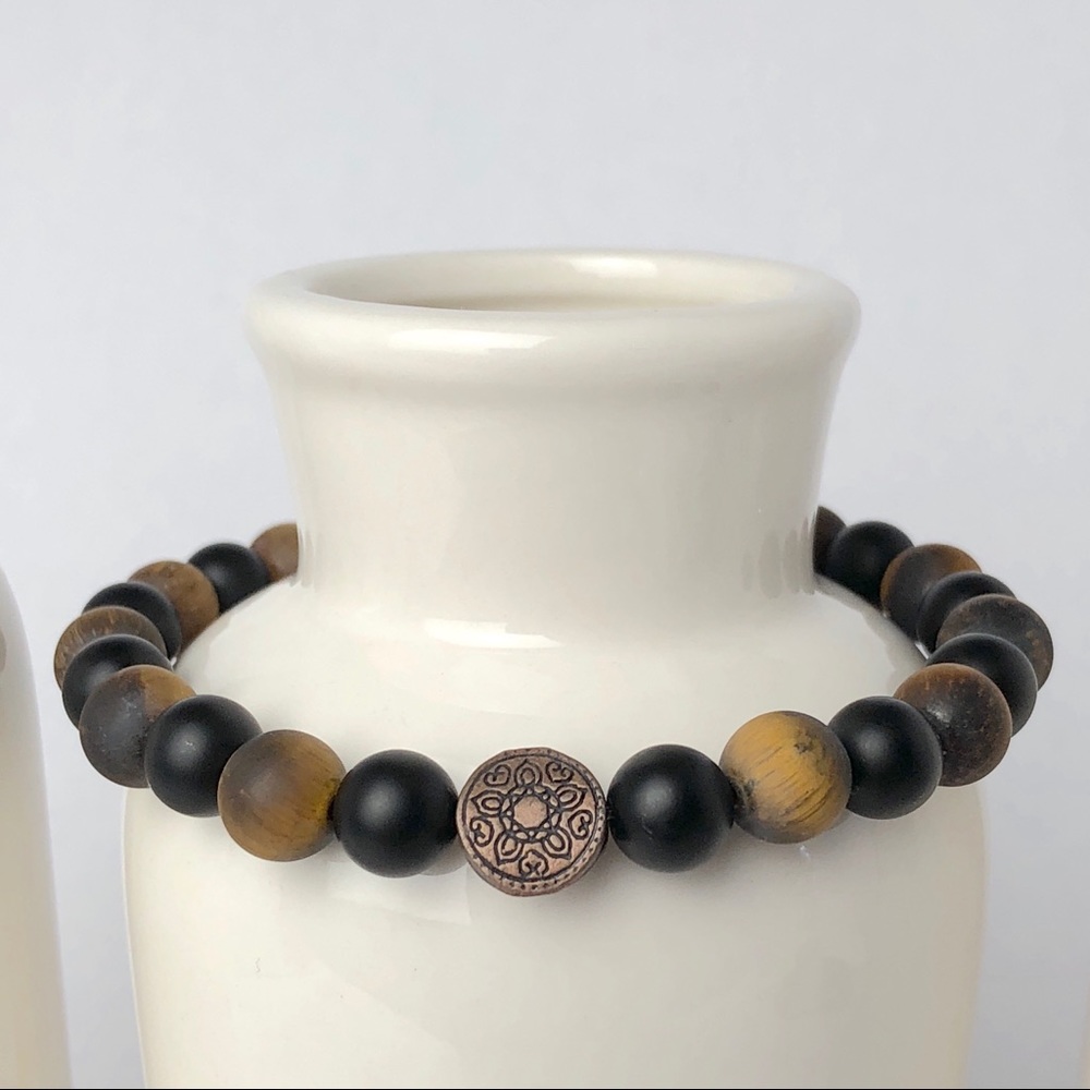 MENS Tiger Eye Onyx Gemstone Beaded Bracelet-950